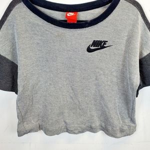 Nike Crop Tshirt SZ S